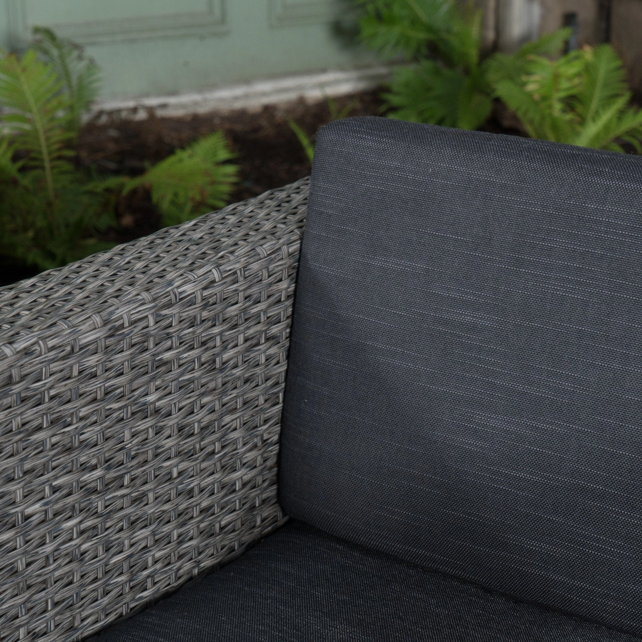 5-Piece Outdoor Dark Grey Wicker Dining Set - NH890992