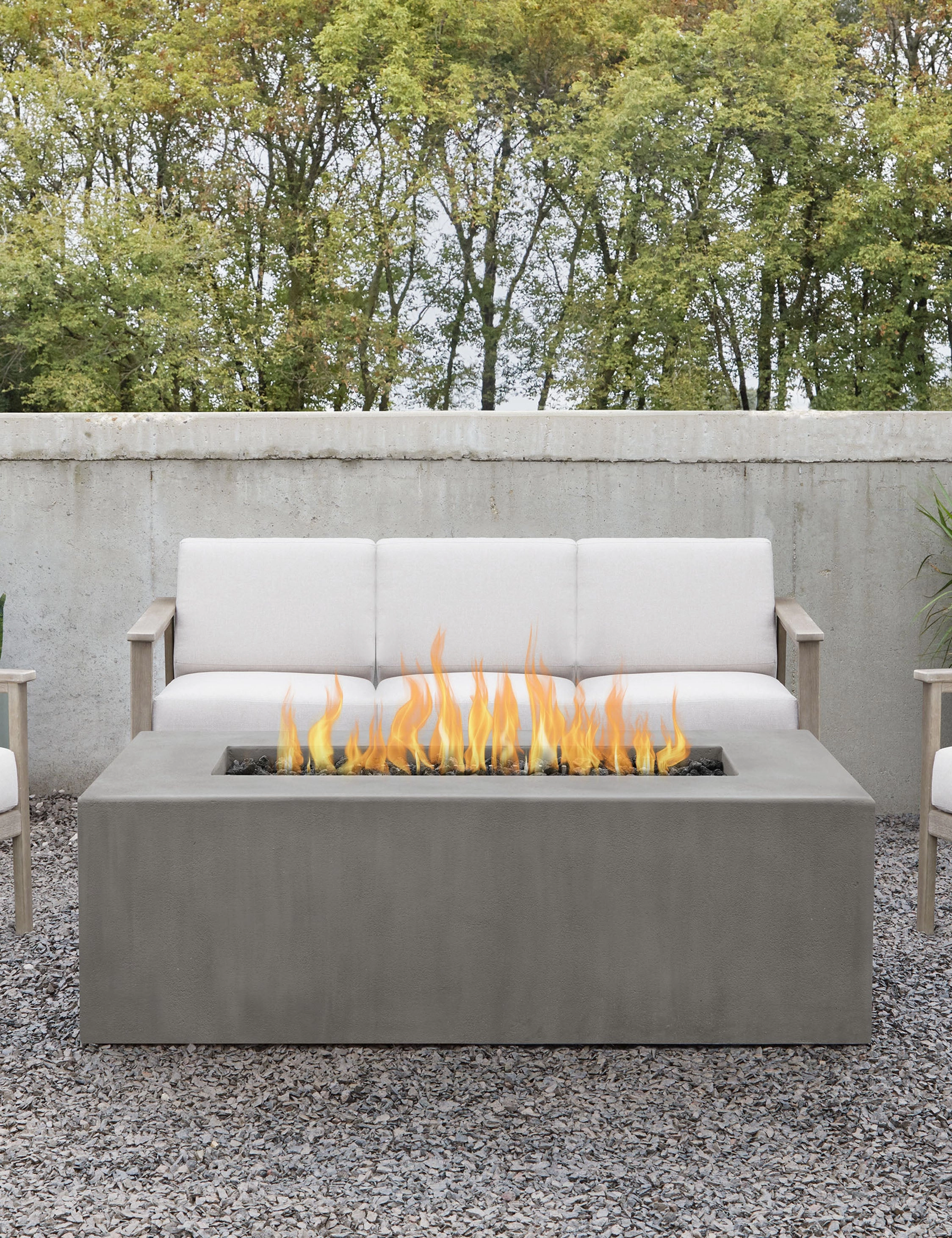 Auberon Fire Table