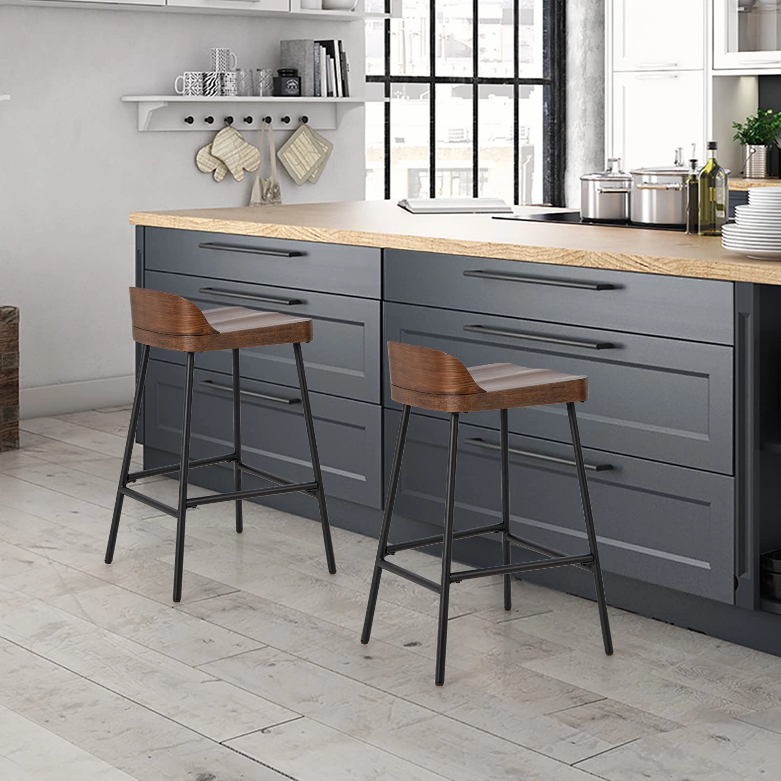 Bar Stool, 24.5-Inch Height Industrial Pub Stool with Backrest and Footrest, Metal Legs, Low-Back Breakfast