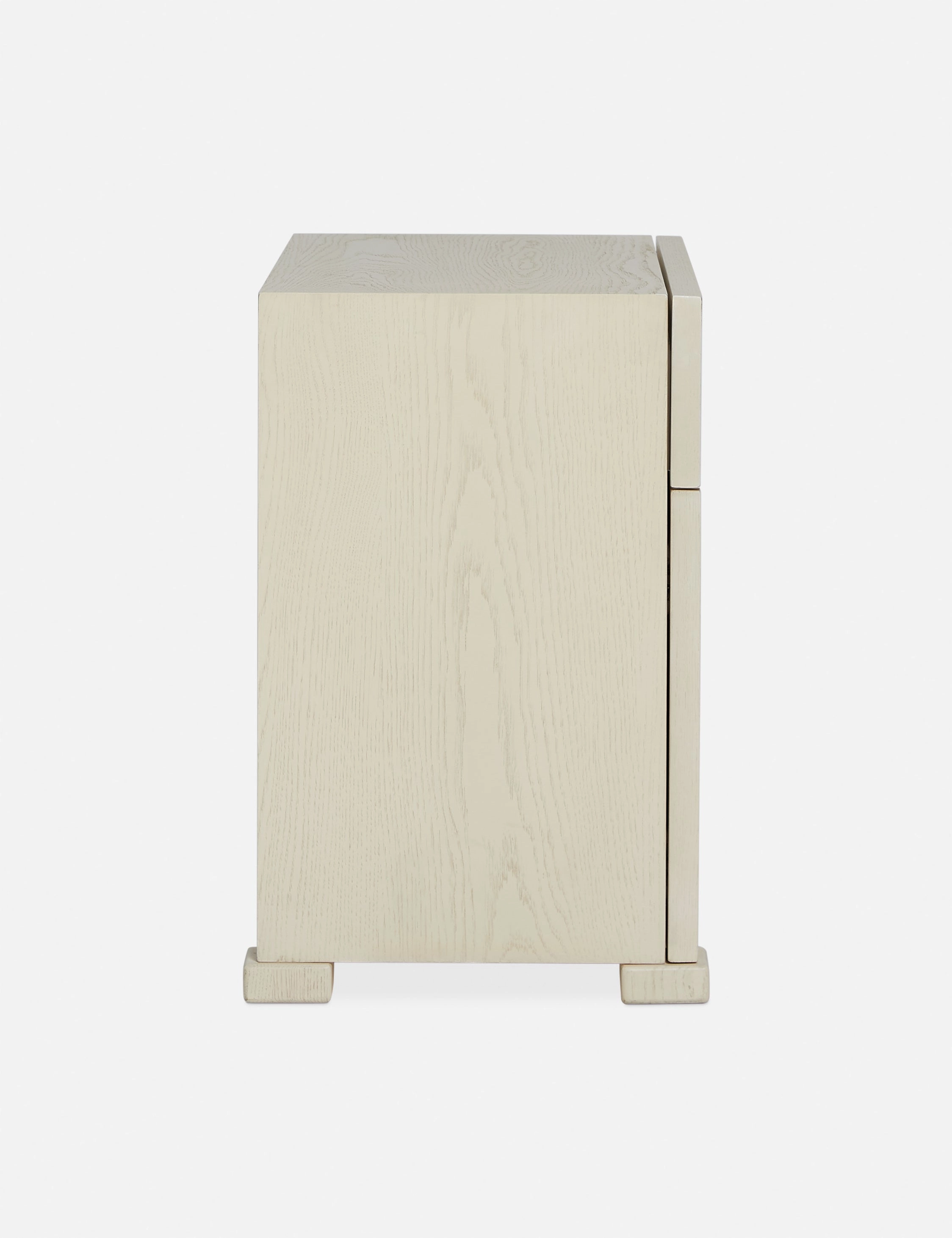 Beck Nightstand