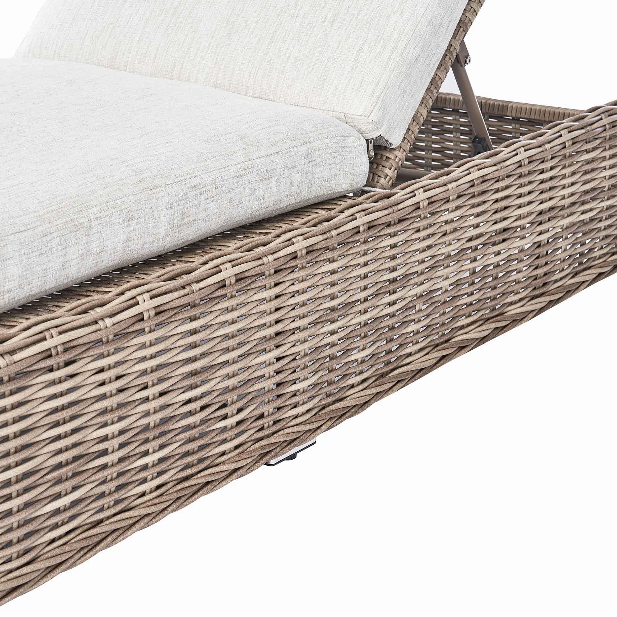 Bellagio Round Wicker Sun Lounger with Headrest, Natural