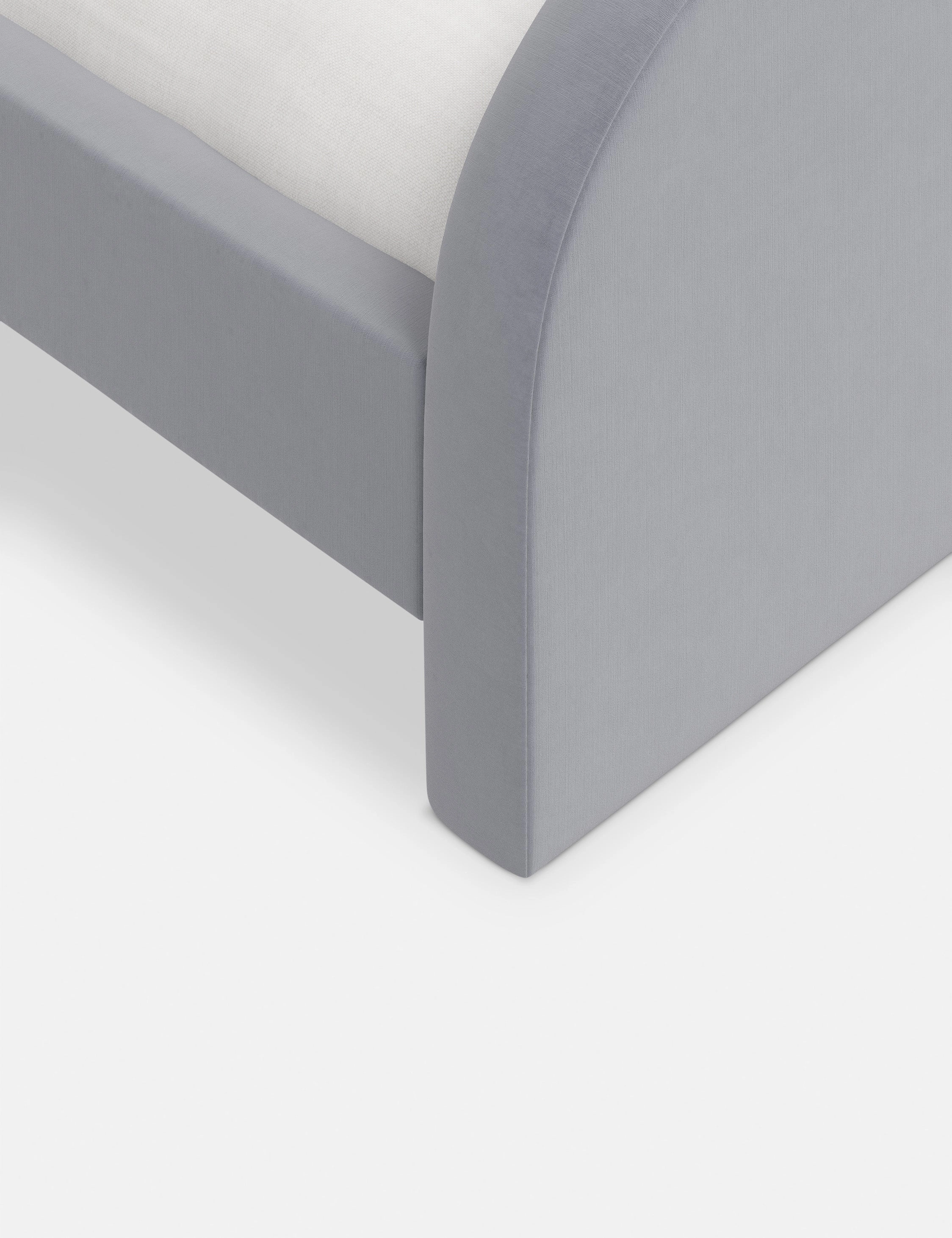 Bescond Platform Bed