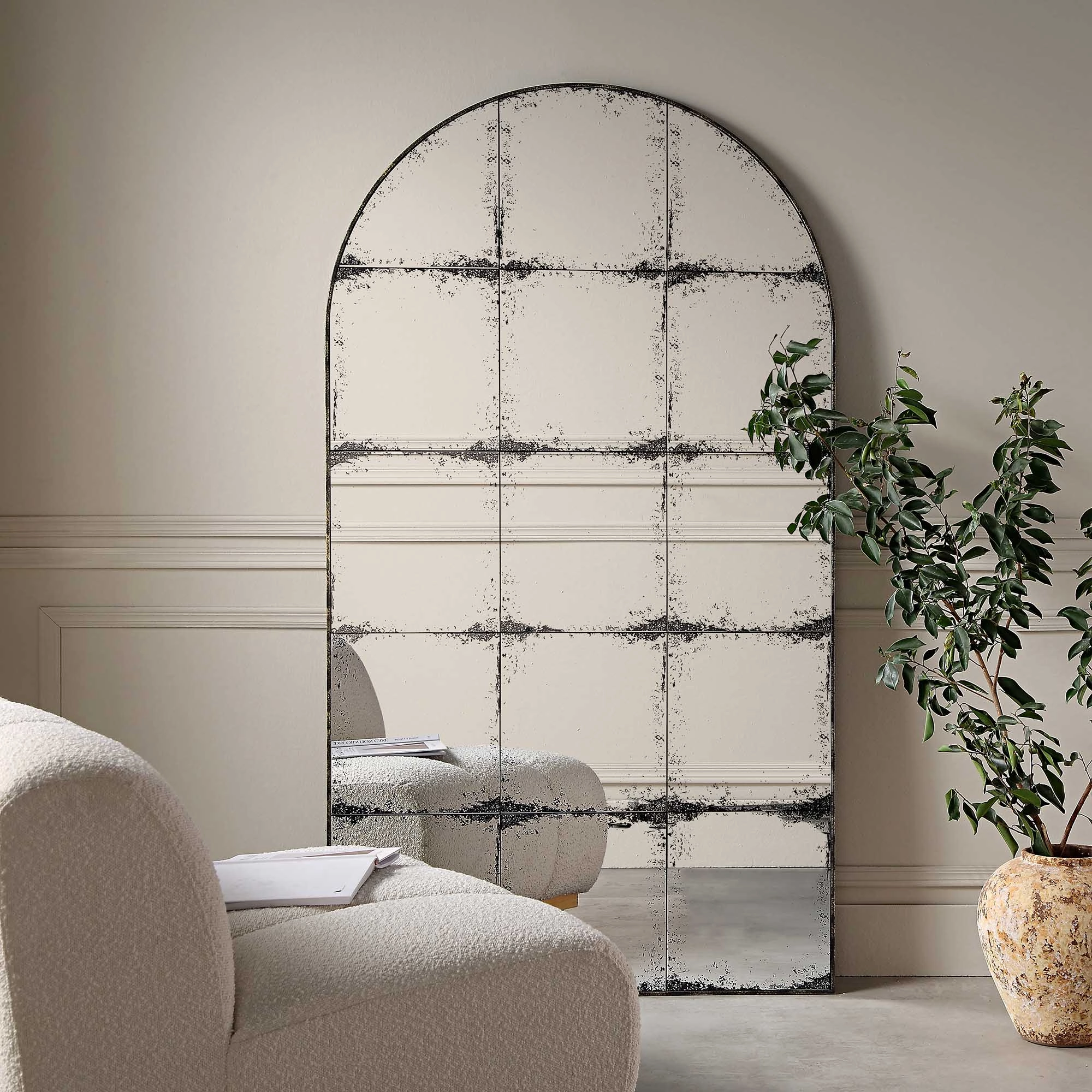 Bibury Antiqued Full Length Mirror Arched 180 x 100 cm