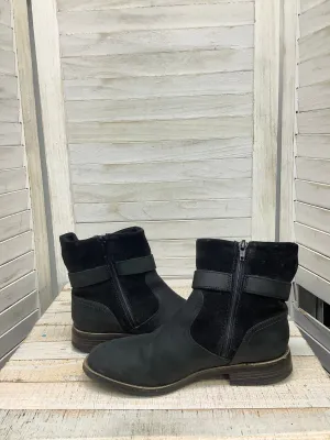Boots Ankle Flats By Clarks In Black, Size: 6 clarks