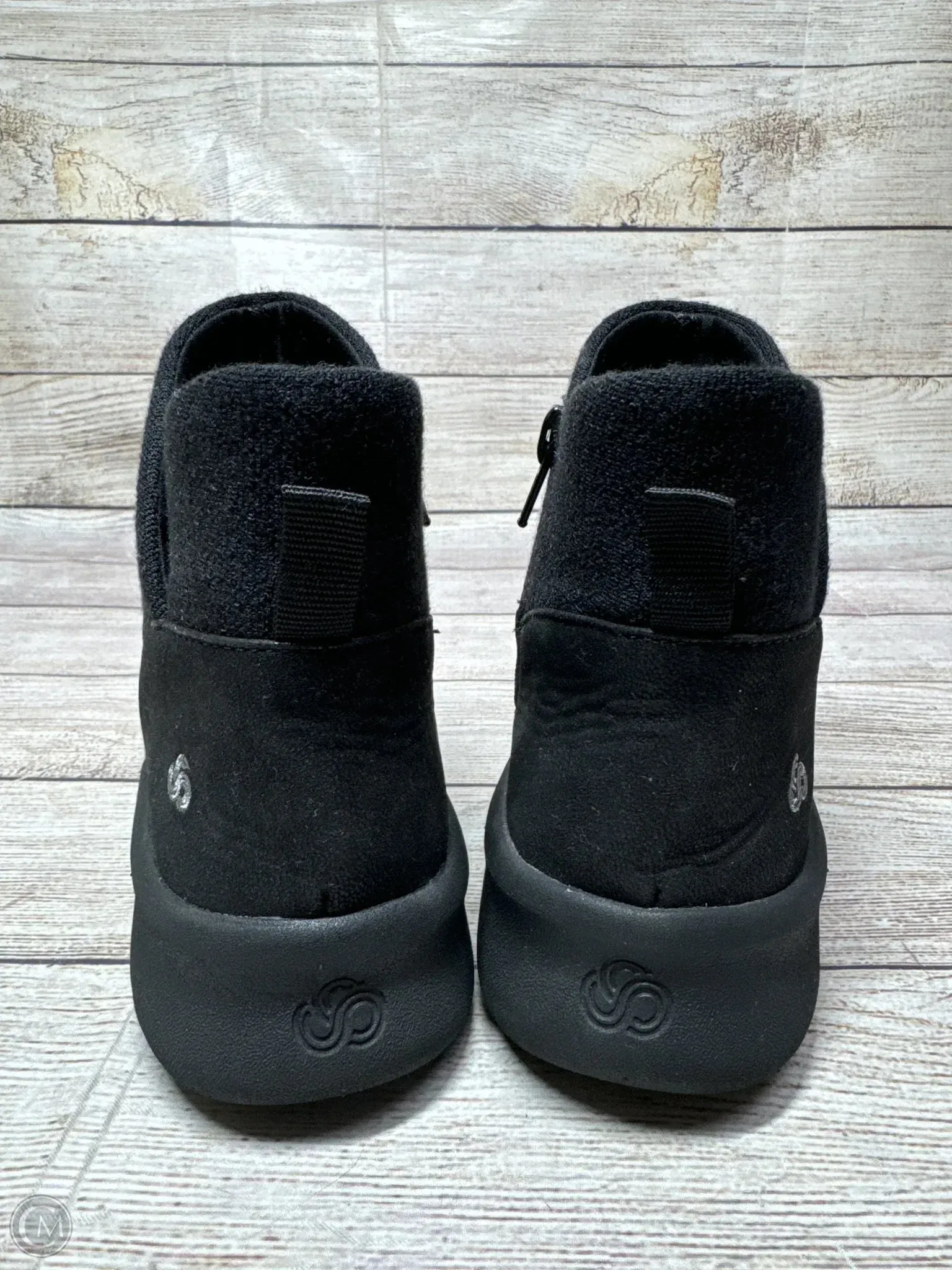 Boots Ankle Flats By Clarks In Black, Size: 7.5 clarks