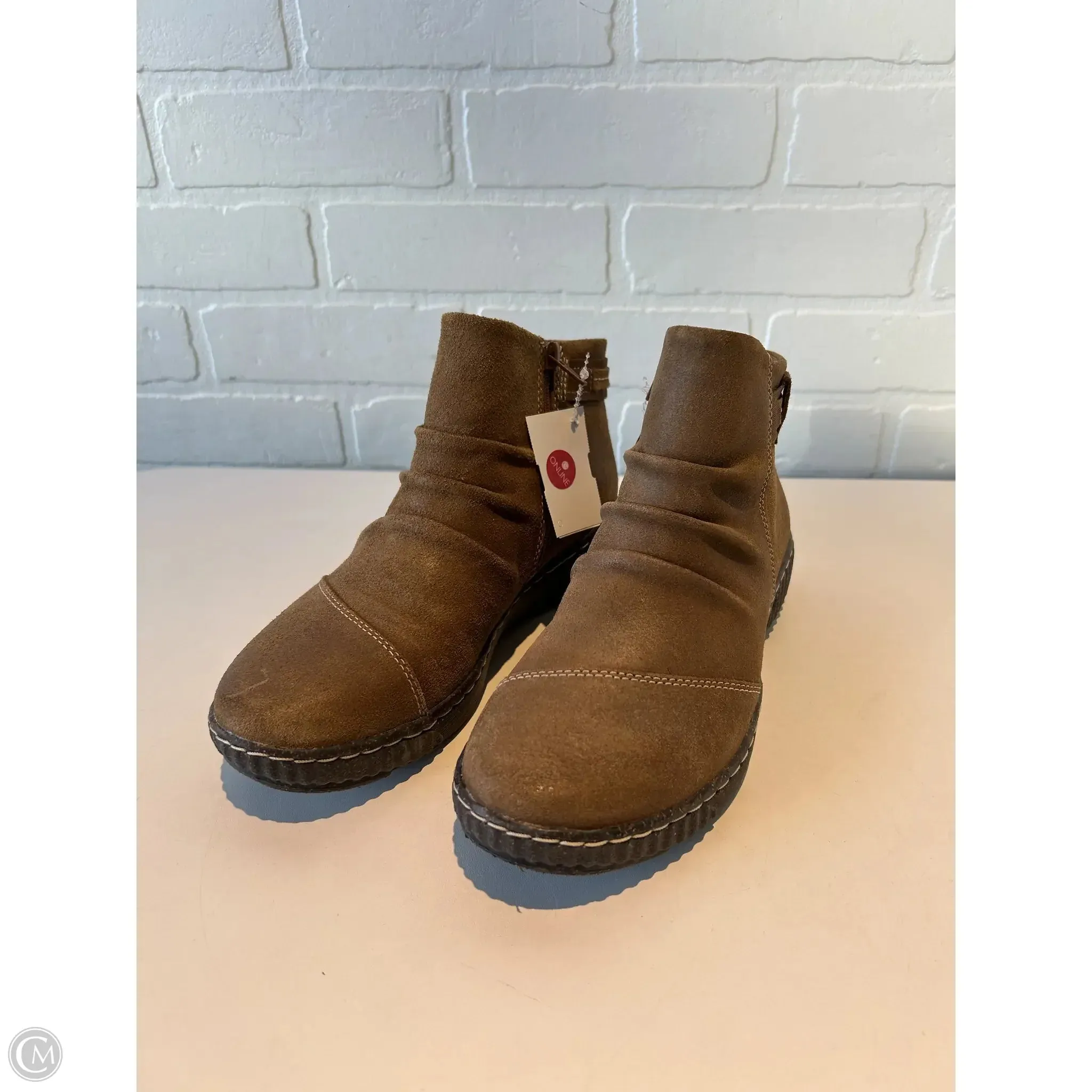 Boots Ankle Flats By Clarks In Brown, Size: 8 clarks