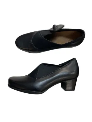 Boots Ankle Heels By Clarks In Black, Size:7 clarks