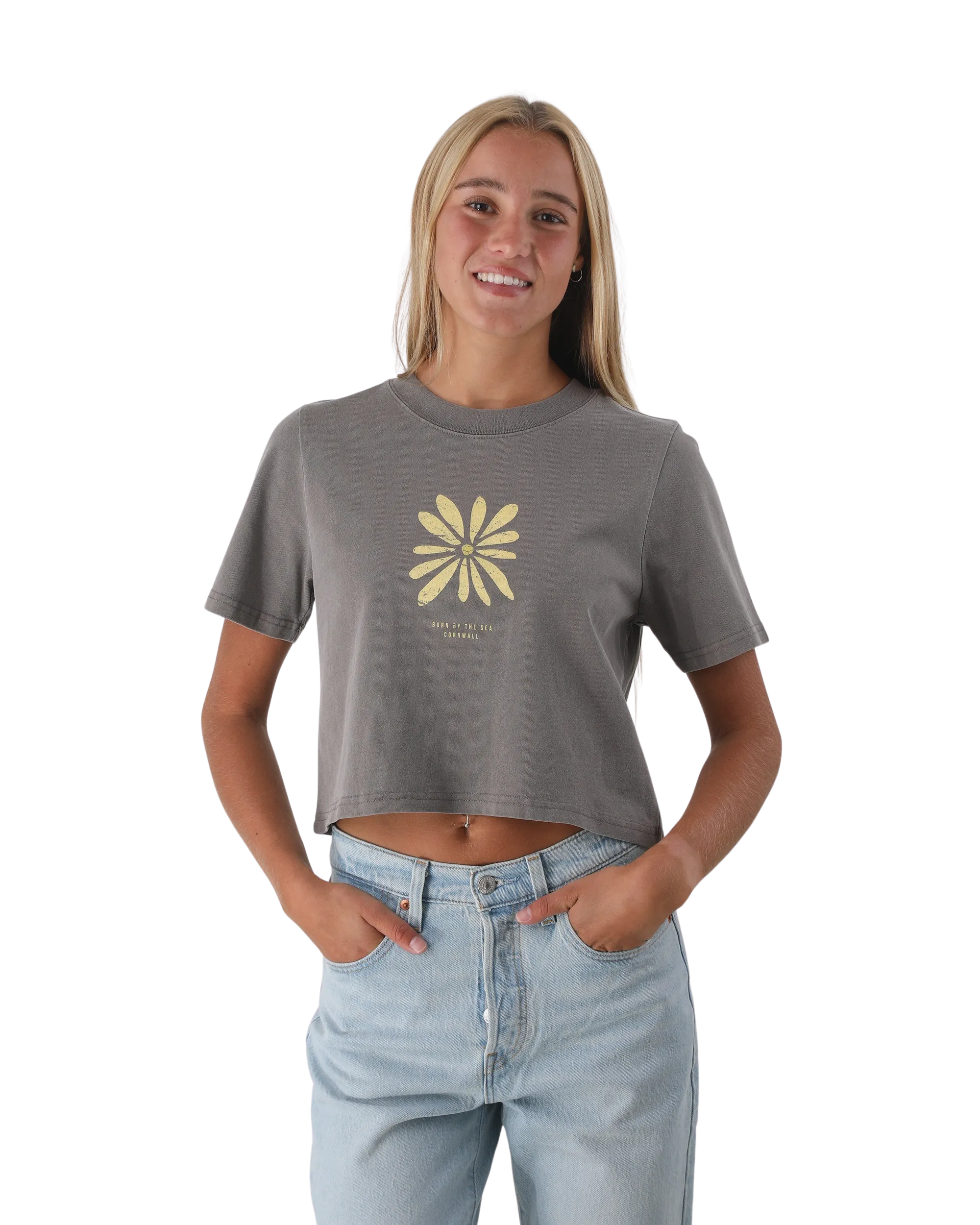 Born by the Sea Daisy T-Shirt in Faded Grey