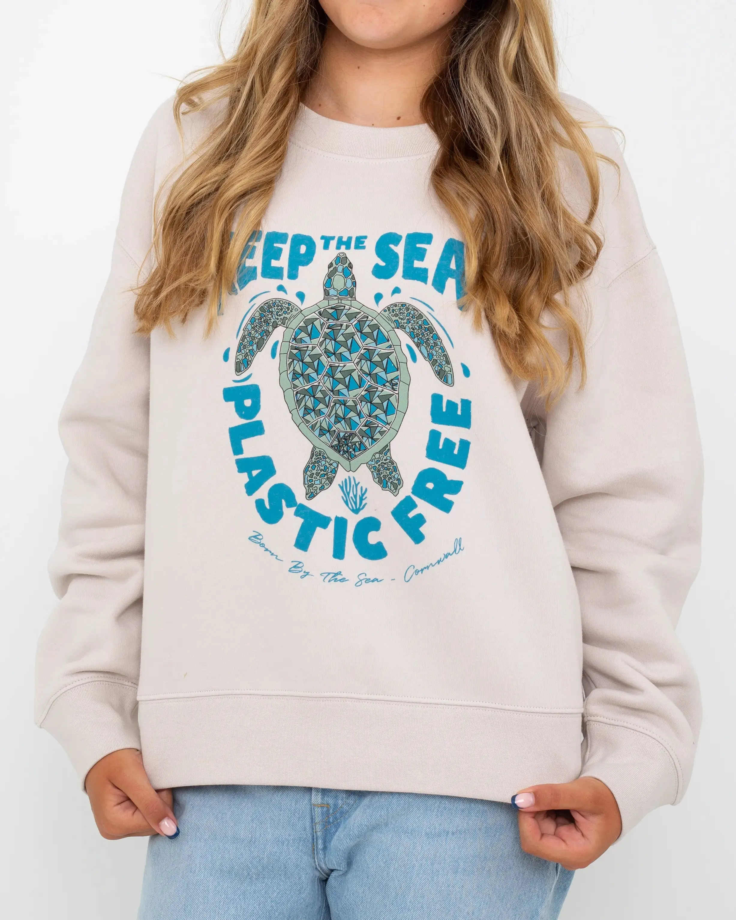 Born by the Sea Turtle Sweatshirt in Bone