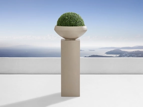 Boxwood Bowl and Pedestal