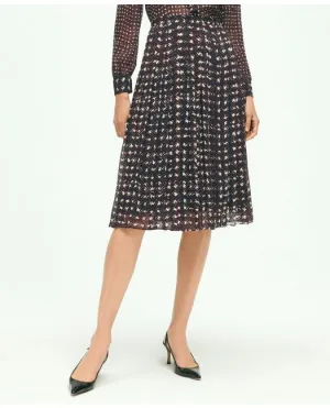 Brooks Brothers Women's Pleated Chiffon Plaid Skirt Navy Brooks Brothers