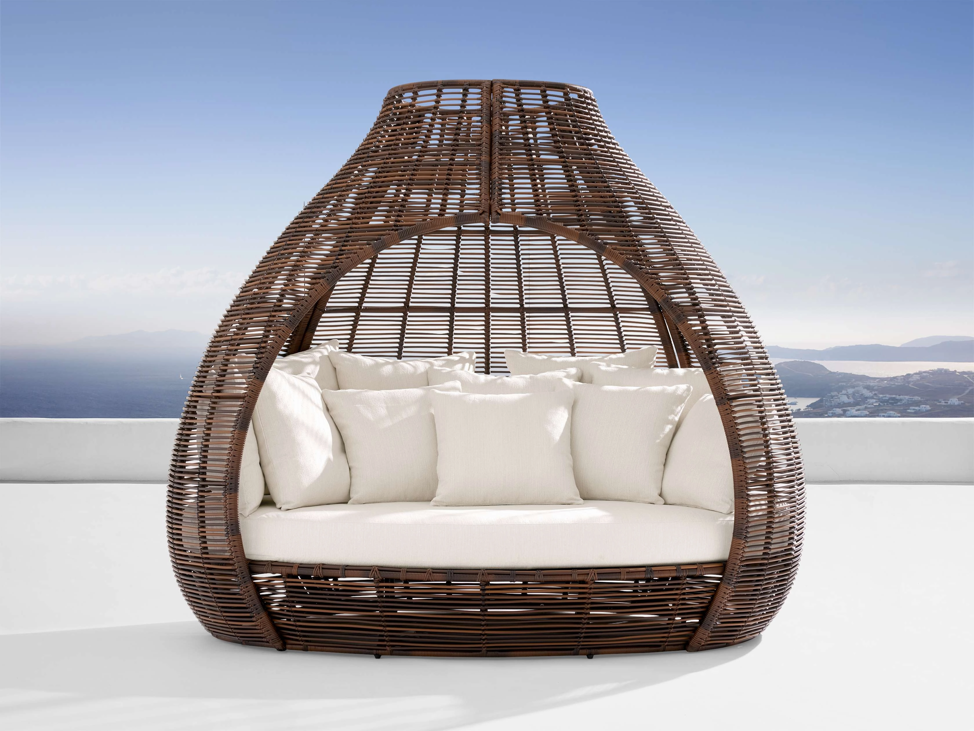 Calusa Outdoor Daybed