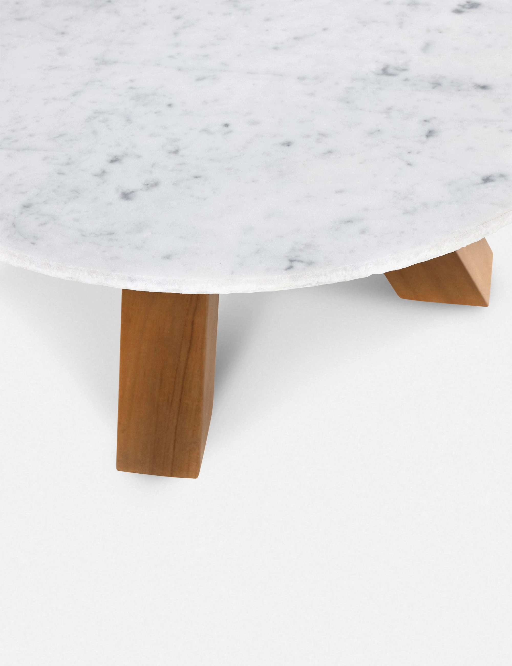 Catanzaro Indoor / Outdoor Round Coffee Table