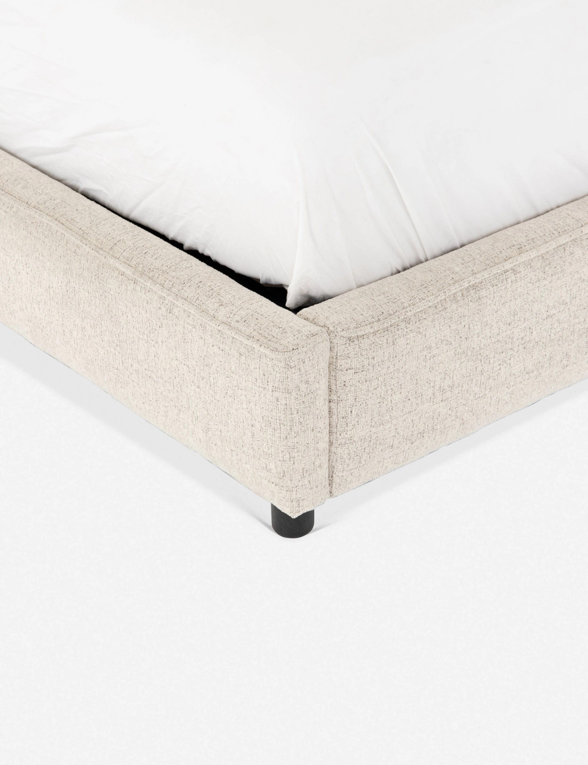 Clario Bed
