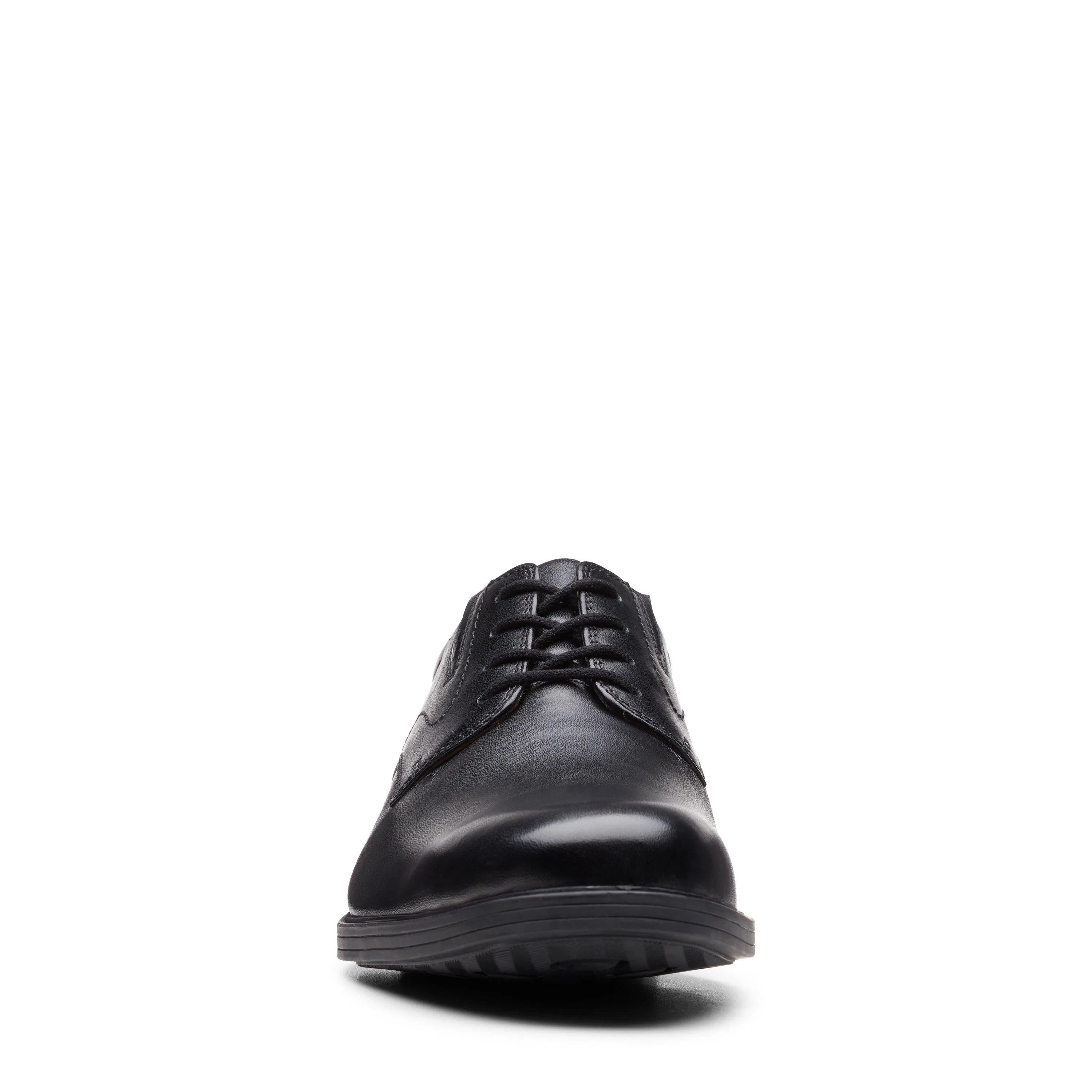 Clarks Whiddon Plain in Black Leather