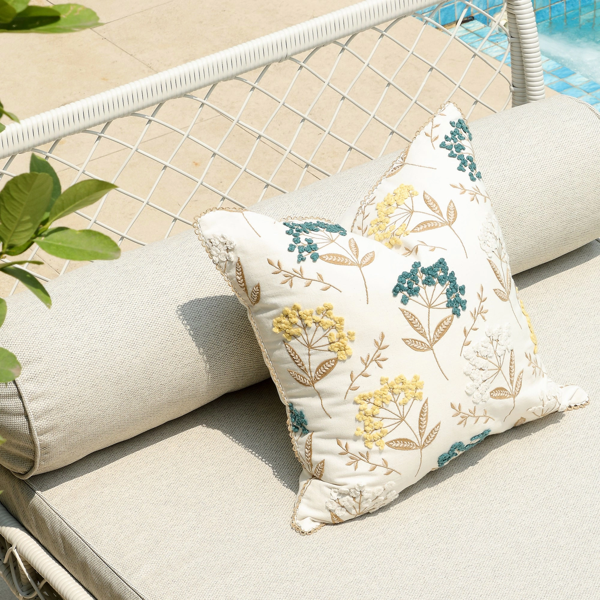 Country Collection Cow Parsley Embroidered Cotton Cushion