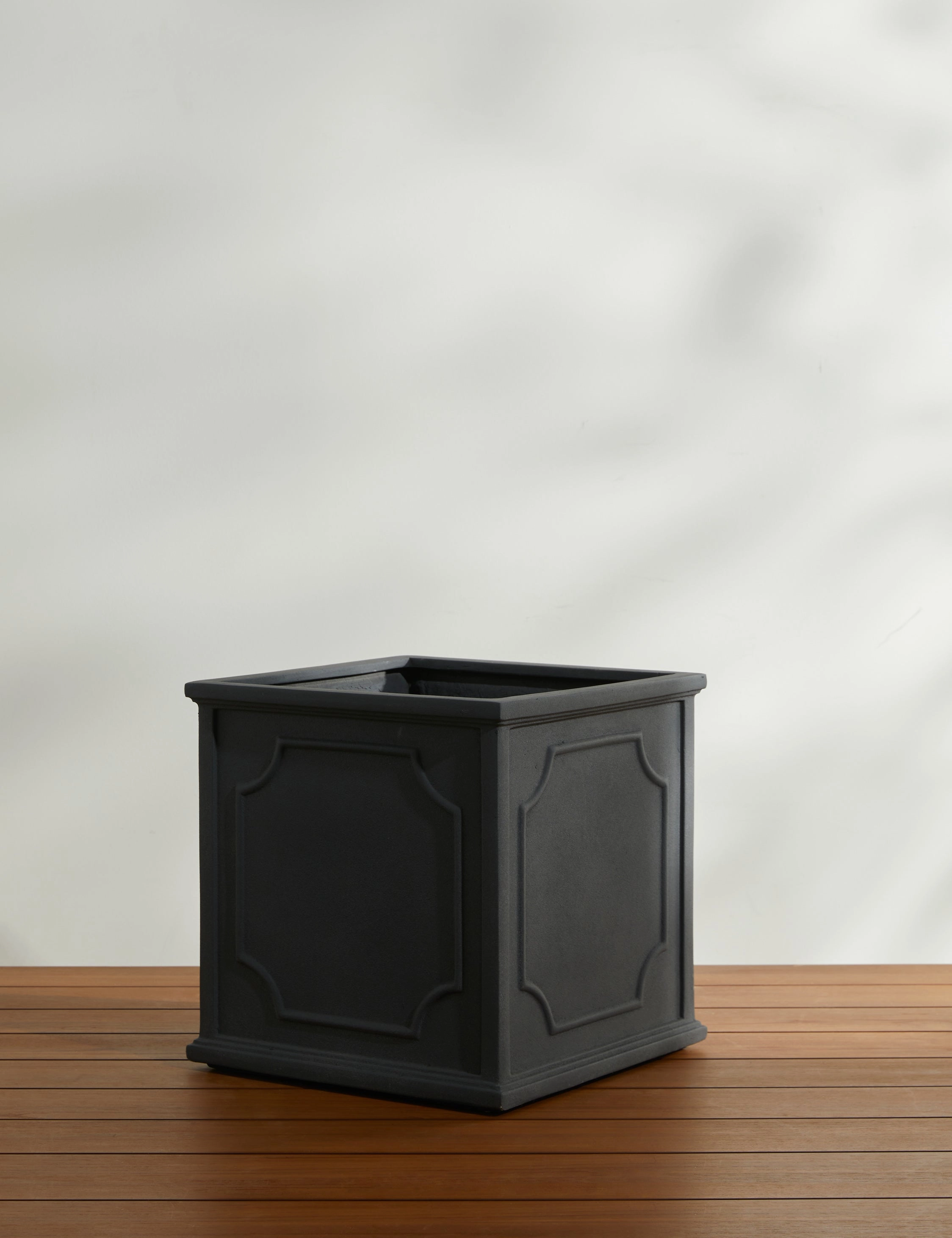 Cumberland Planter by Campania International