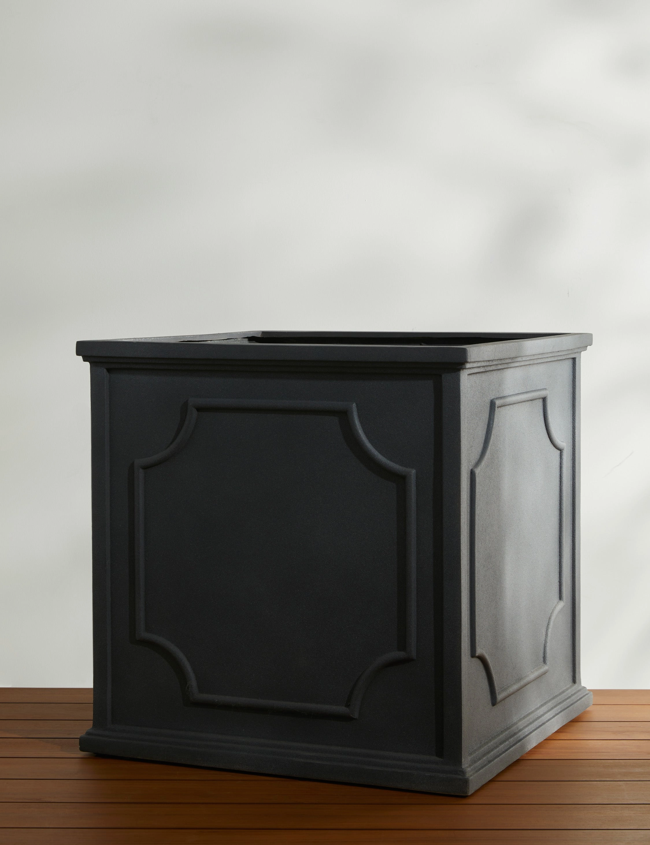 Cumberland Planter by Campania International