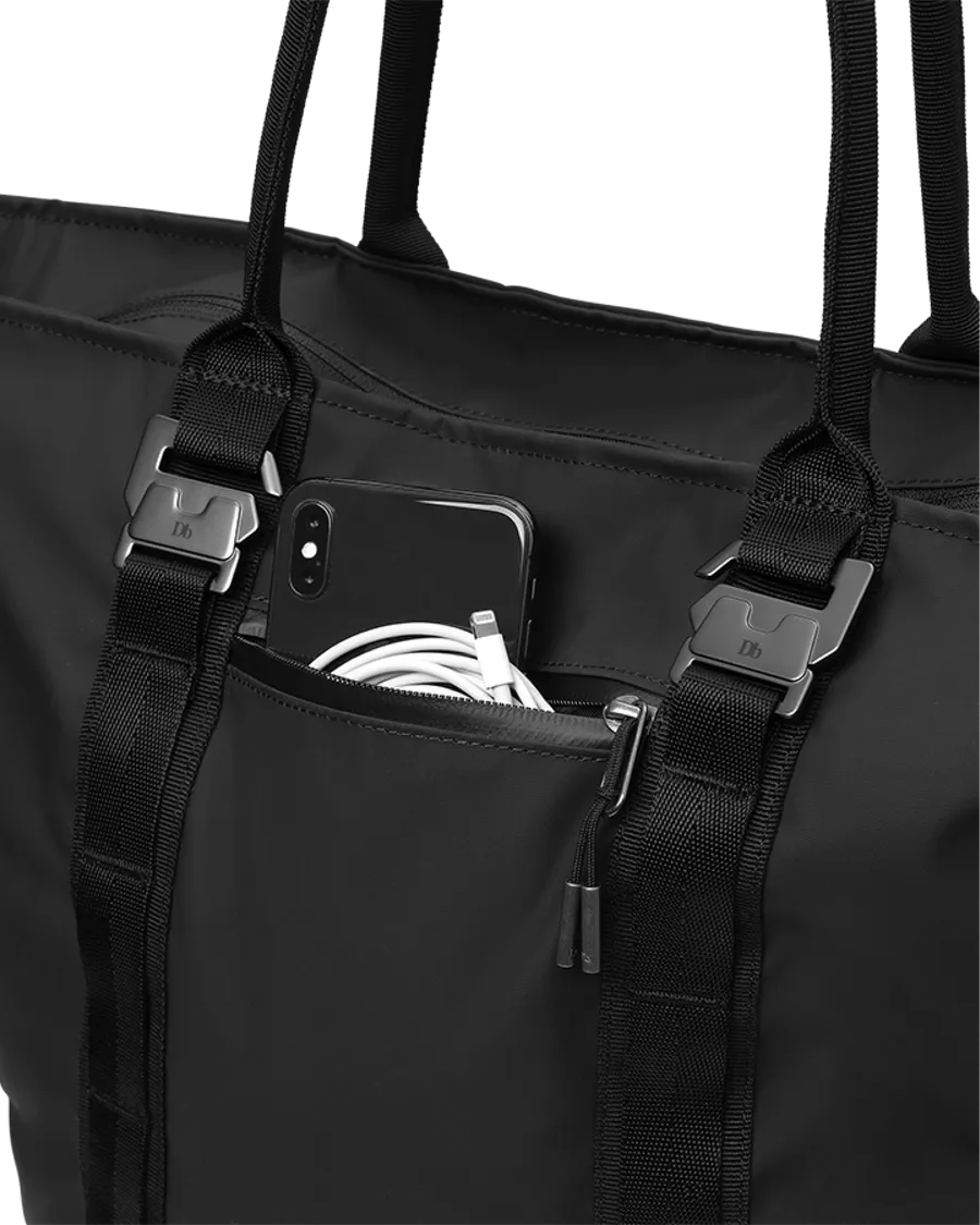D_b_  Essential Tote, 25L Bags Db