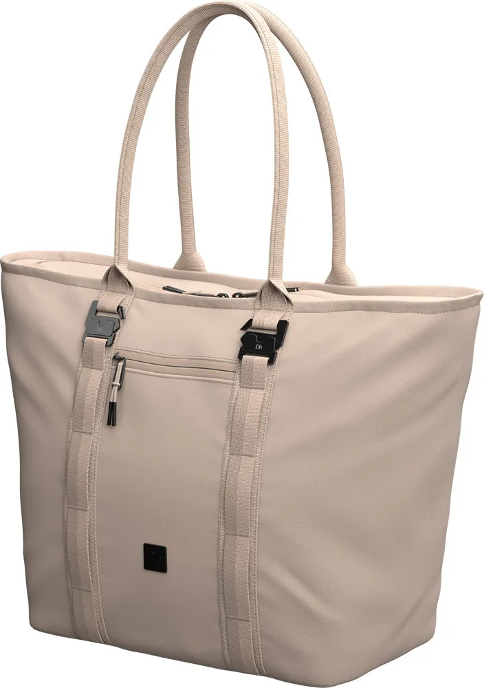 D_b_  Essential Tote, 25L Bags Db