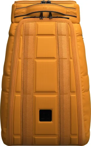 D_b_ Hugger Backpack 20L Bags Db