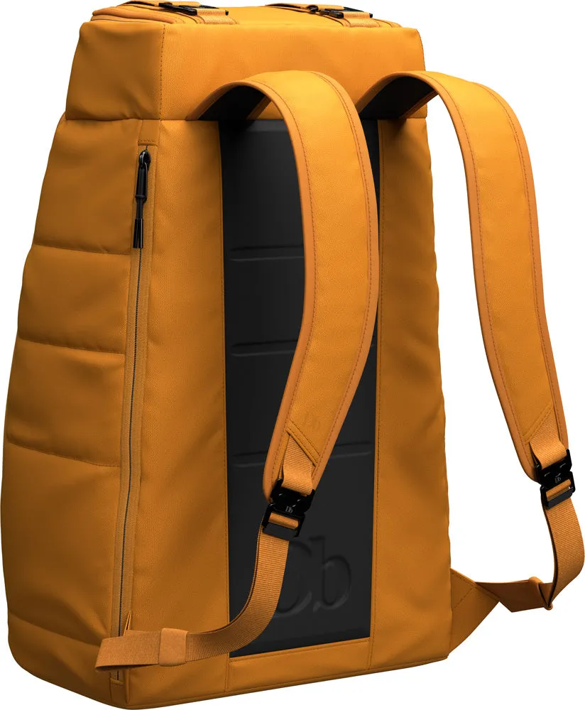D_b_ Hugger Backpack 25L Bags Db