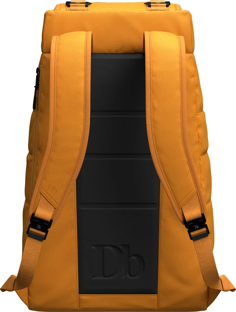 D_b_ Hugger Backpack 25L Bags Db