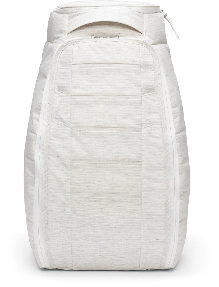 D_b_ Hugger Backpack 30L Bags Db