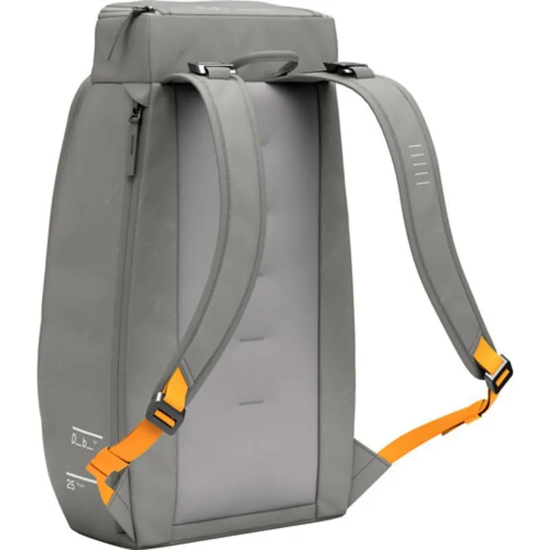 D_b_ Hugger Backpack 30L Bags Db