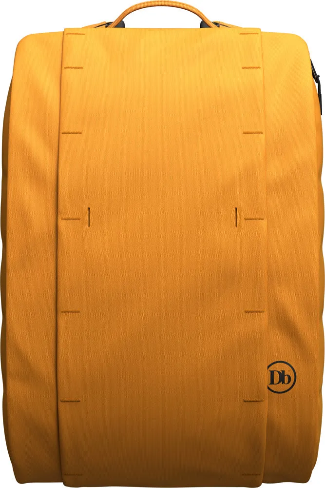D_b_ Hugger Base Backpack, 15L Bags Db