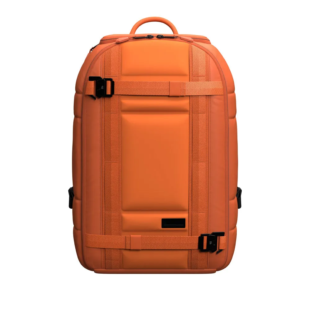 D_b_  Ramverk Backpack (First Generation), 21L Bags Db