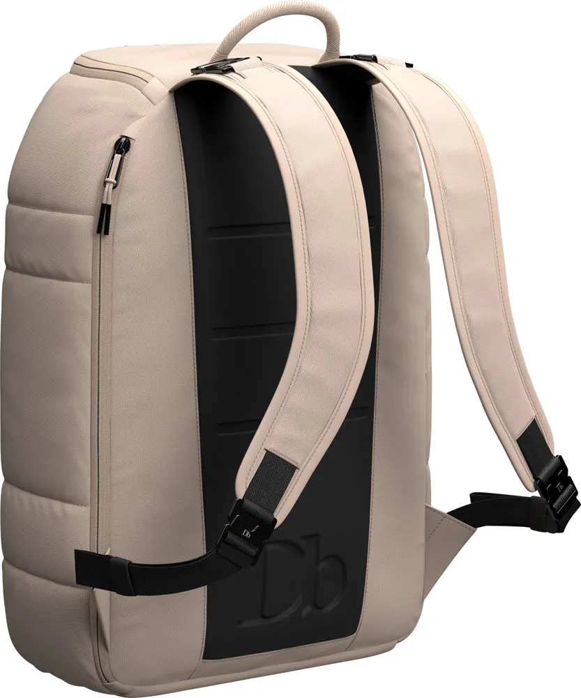 D_b_  Ramverk Backpack (First Generation), 21L Bags Db