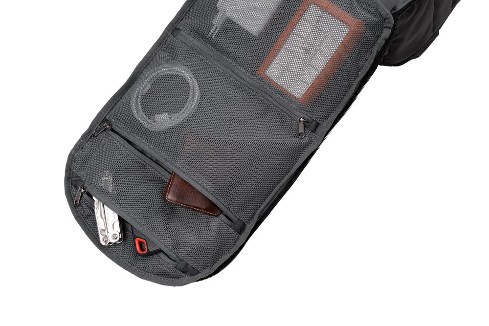 D_b_  Ramverk Backpack (First Generation), 21L Bags Db