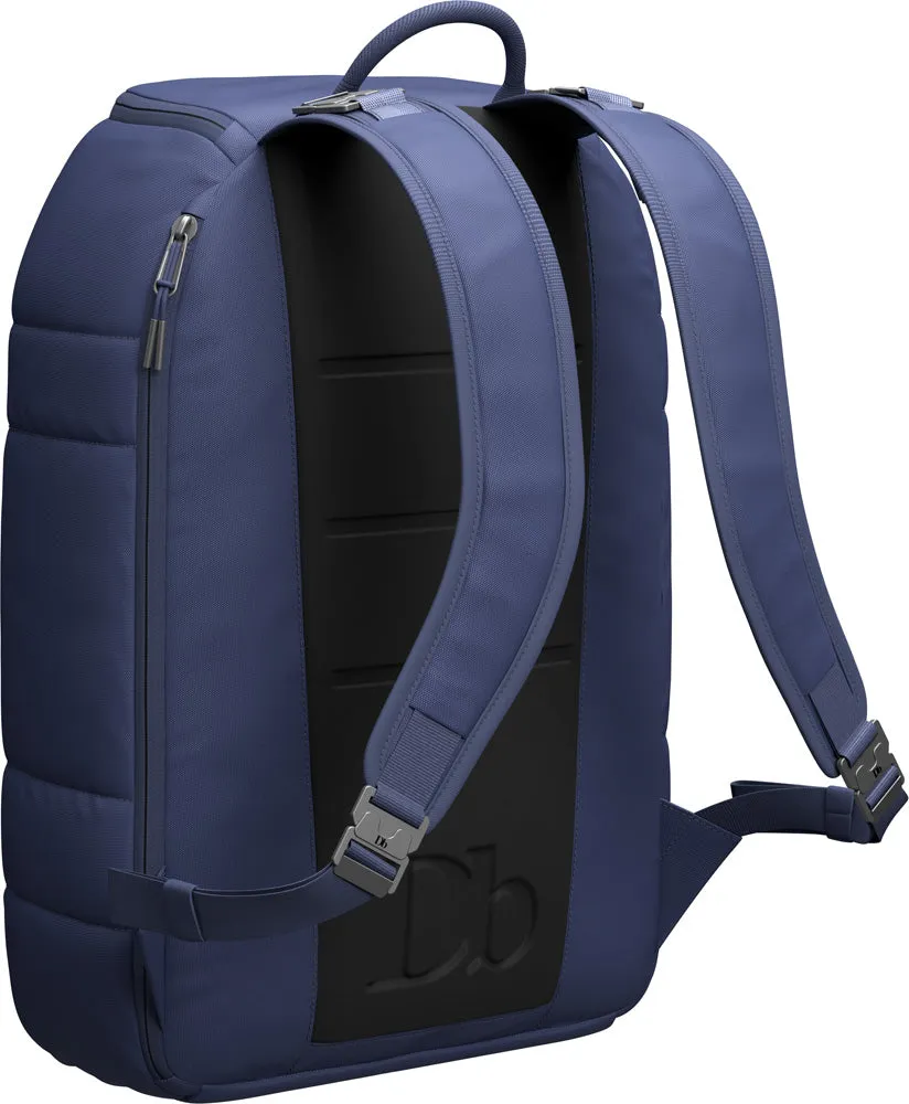 D_b_  Ramverk Backpack (First Generation), 21L Bags Db