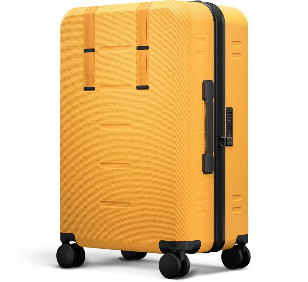 D_b_ Ramverk Medium Check In Lightweight Spinner Luggage Bags Db