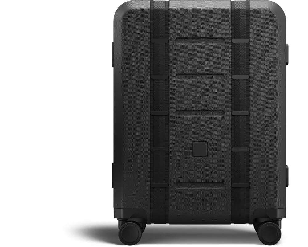 D_b_  Ramverk Pro Carry-on Bags Db
