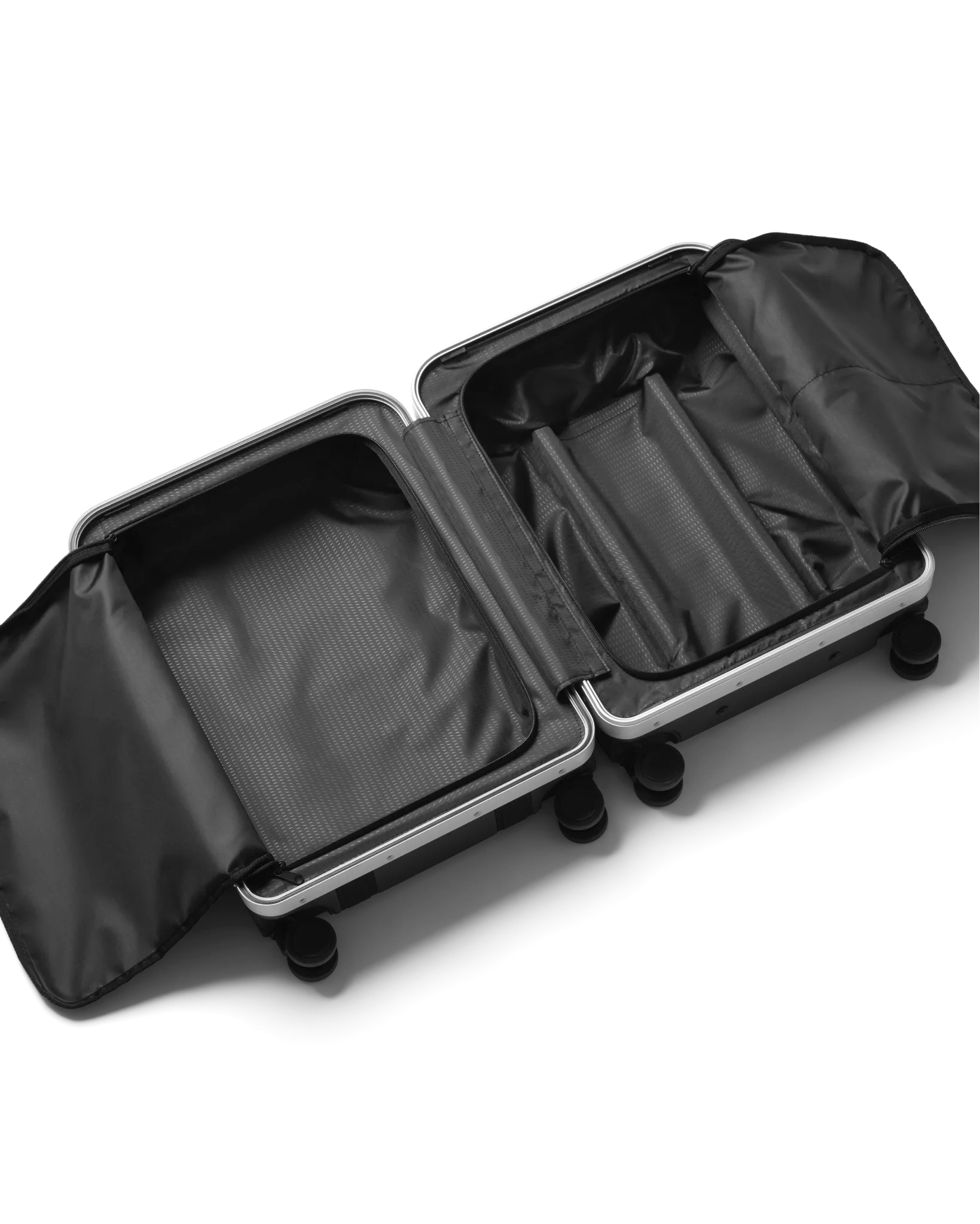 D_b_  Ramverk Pro Carry-on Bags Db