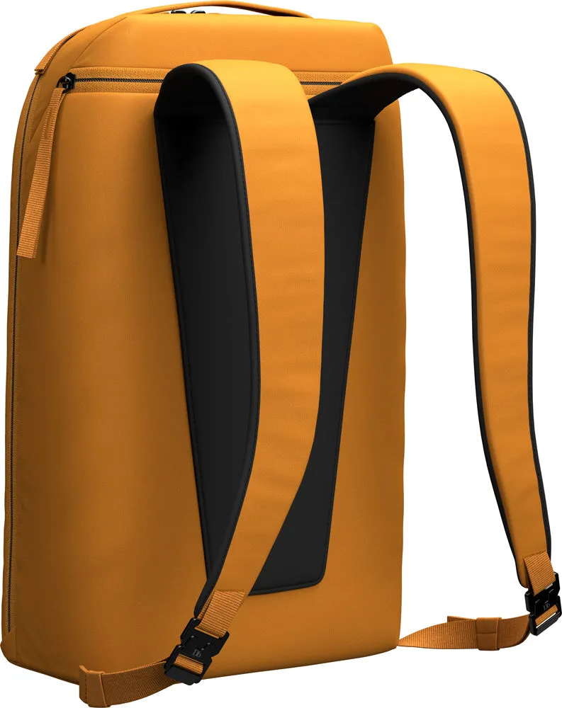 D_b_Freya 1st Generation Backpack (16L) Bags Db