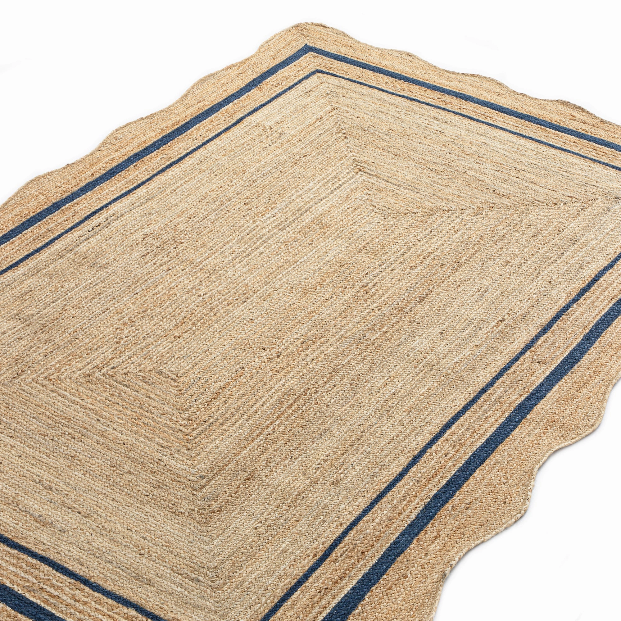 Evie Hand Braided Jute Scallop Navy Blue Border Rectangular Rug