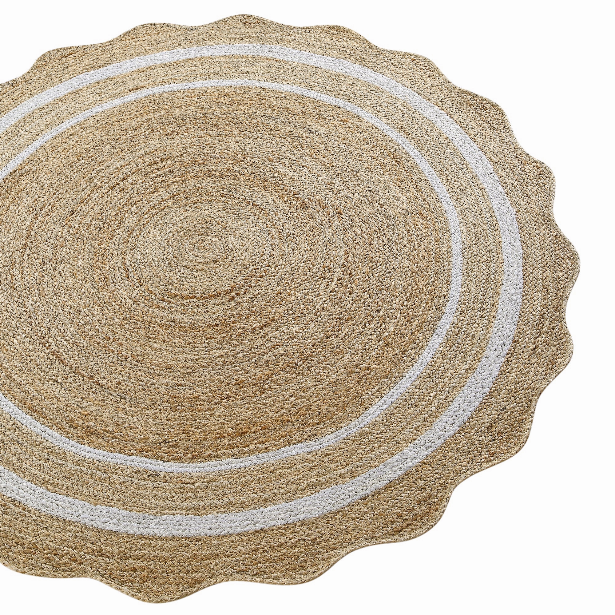 Evie Hand Braided Jute Scallop Round Rug