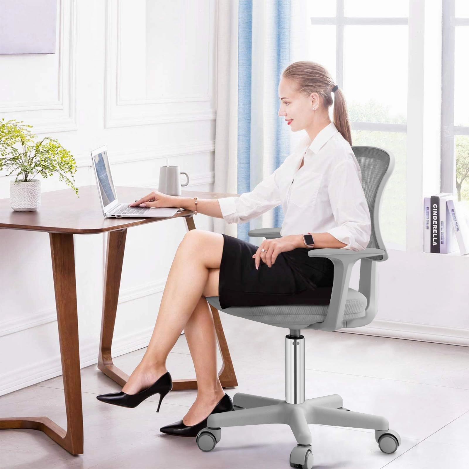 Giantex Kids Desk Chair