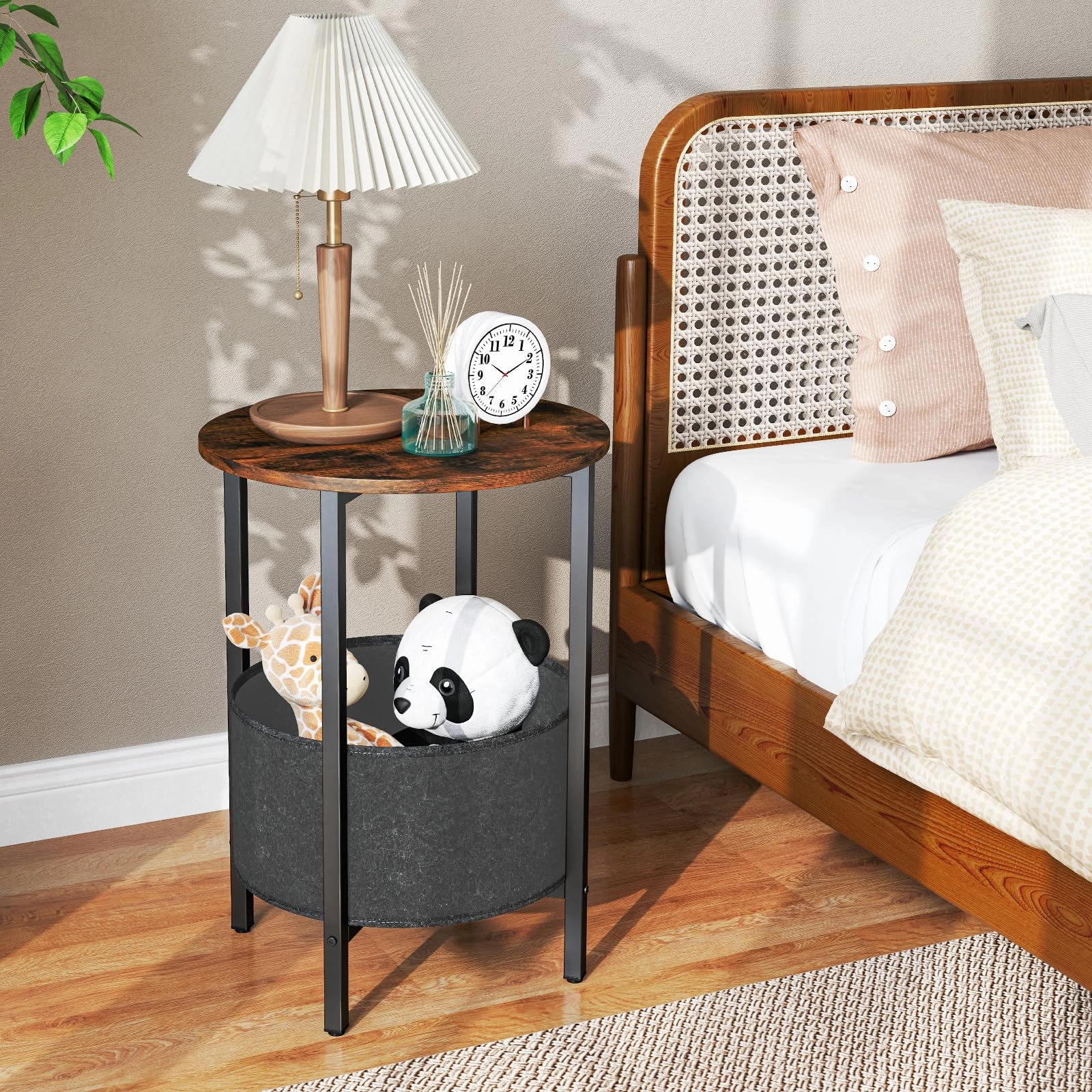 Giantex Round End Table