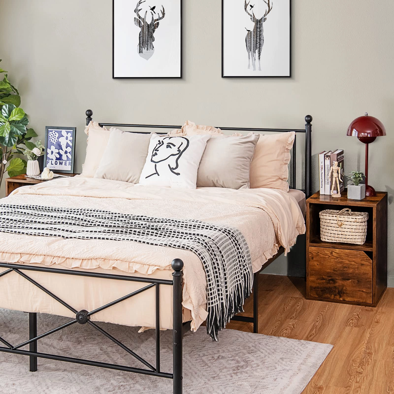 Giantex Set of 2 Nightstands, End Table Bedside Table w/Storage Cabinet and Open Shelf