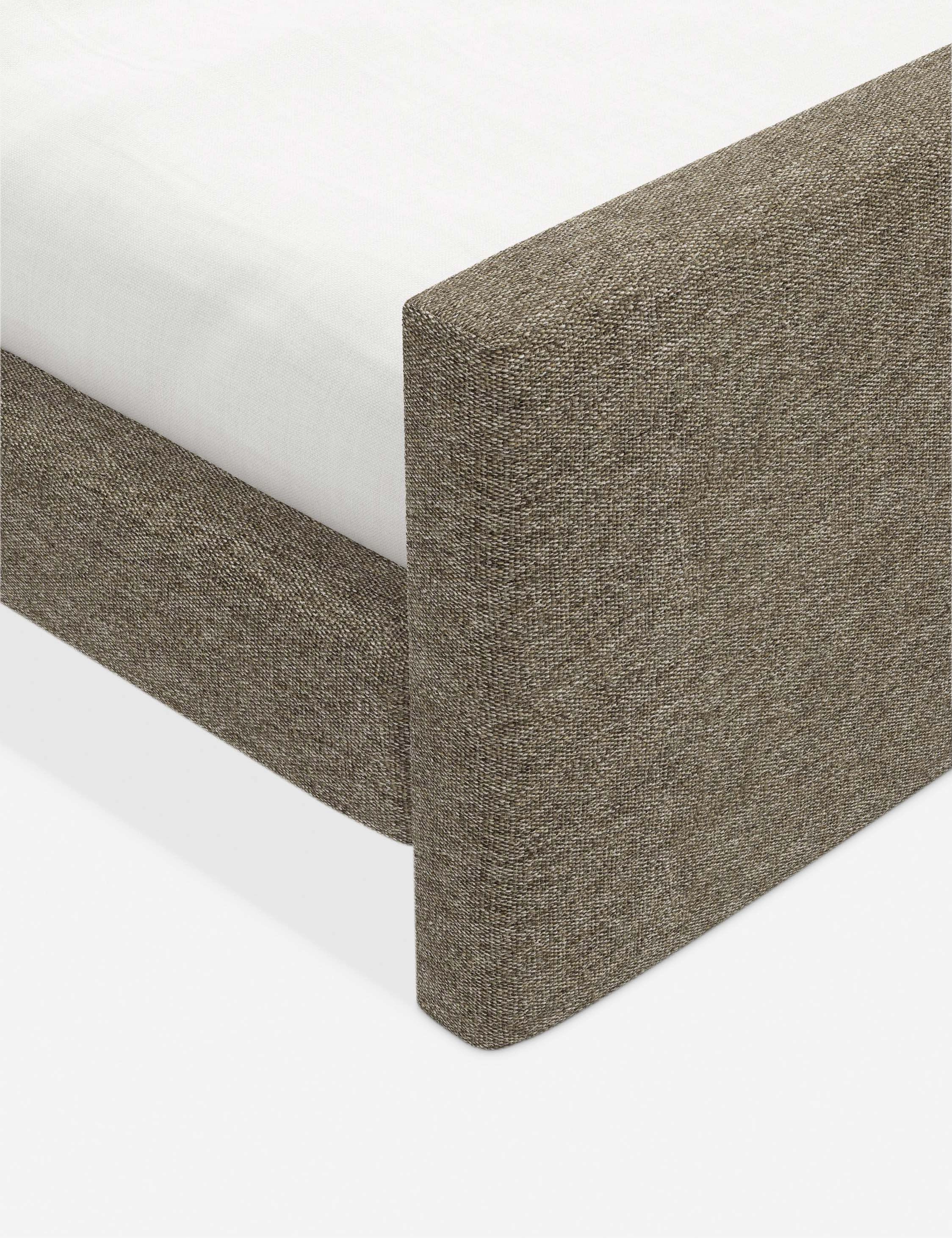 Halloway Platform Bed