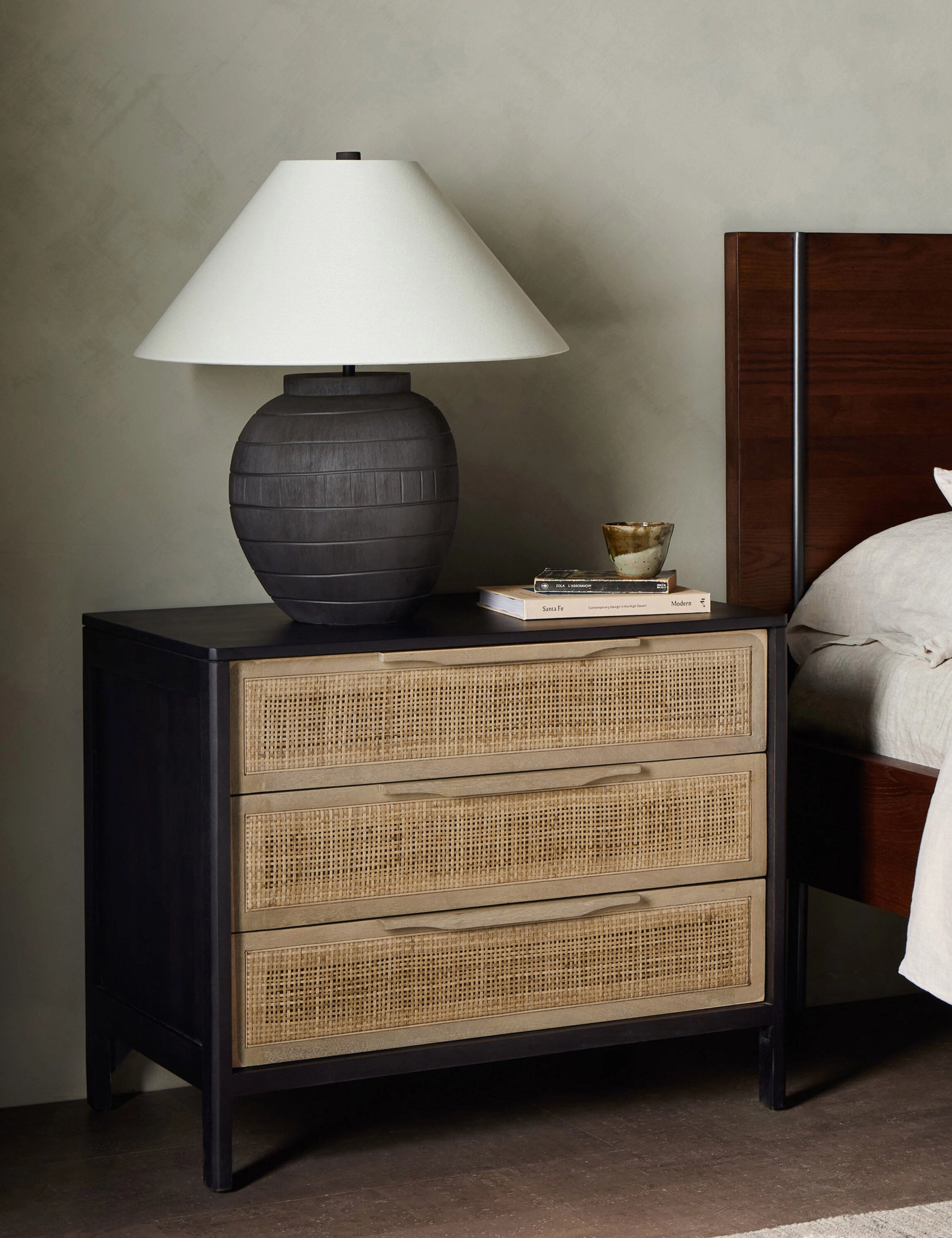Hannah 3-Drawer Nightstand