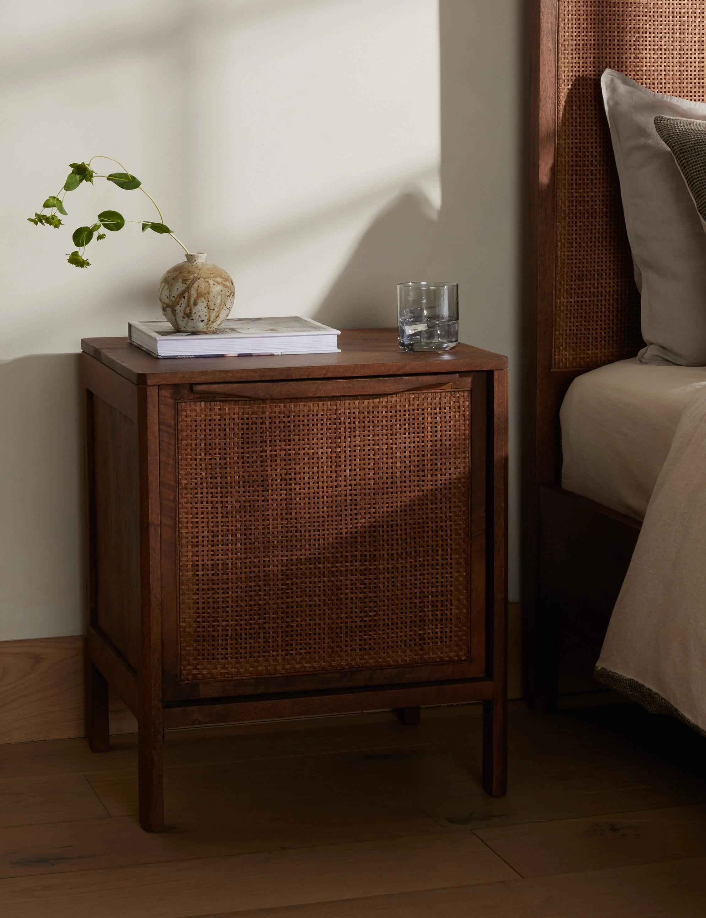 Hannah Nightstand