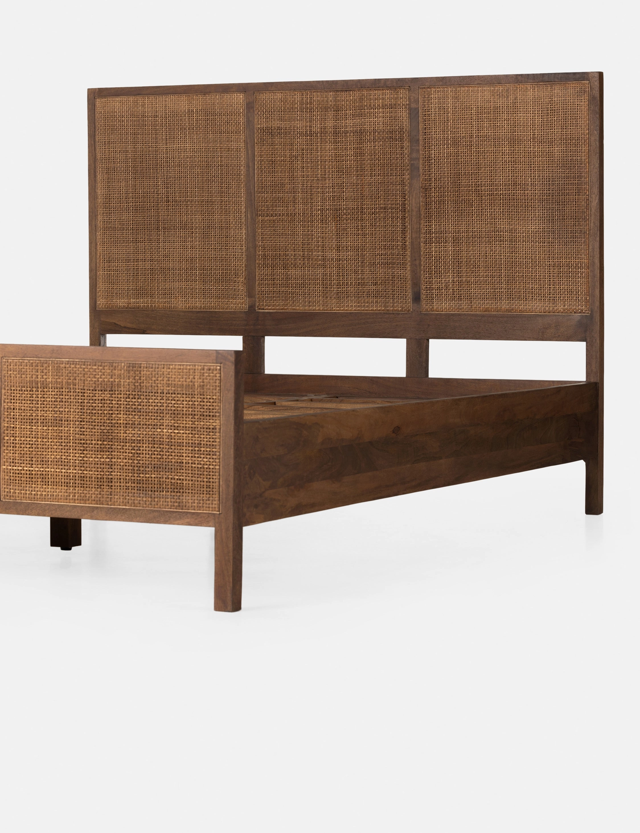 Hannah Platform Bed