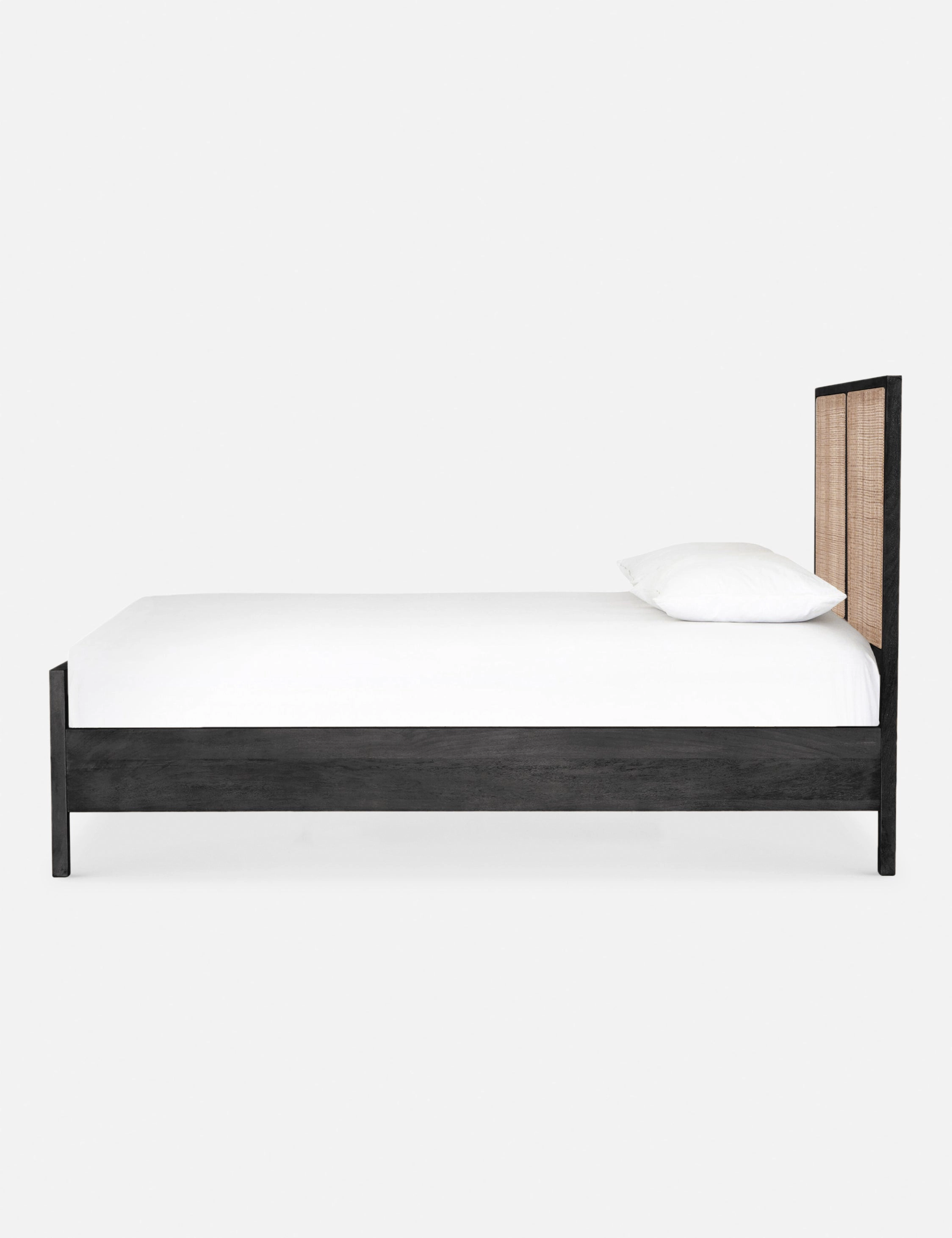 Hannah Platform Bed