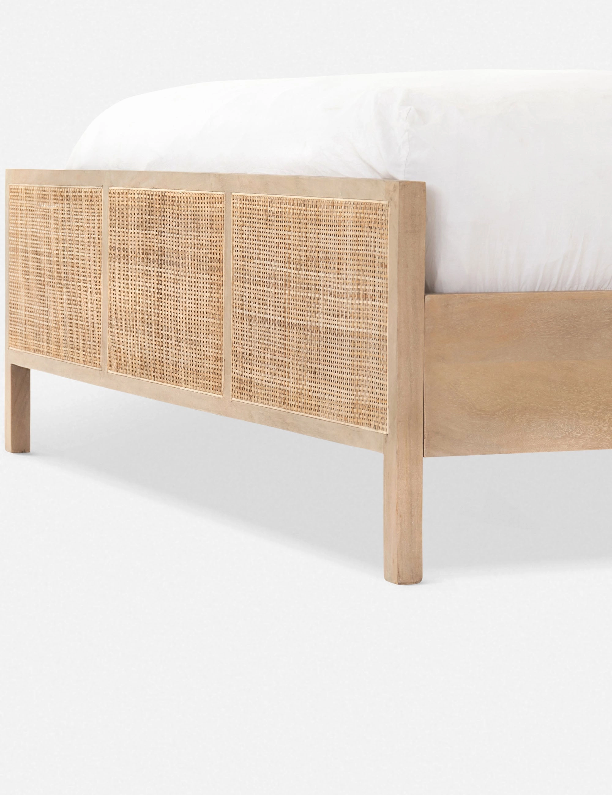 Hannah Platform Bed