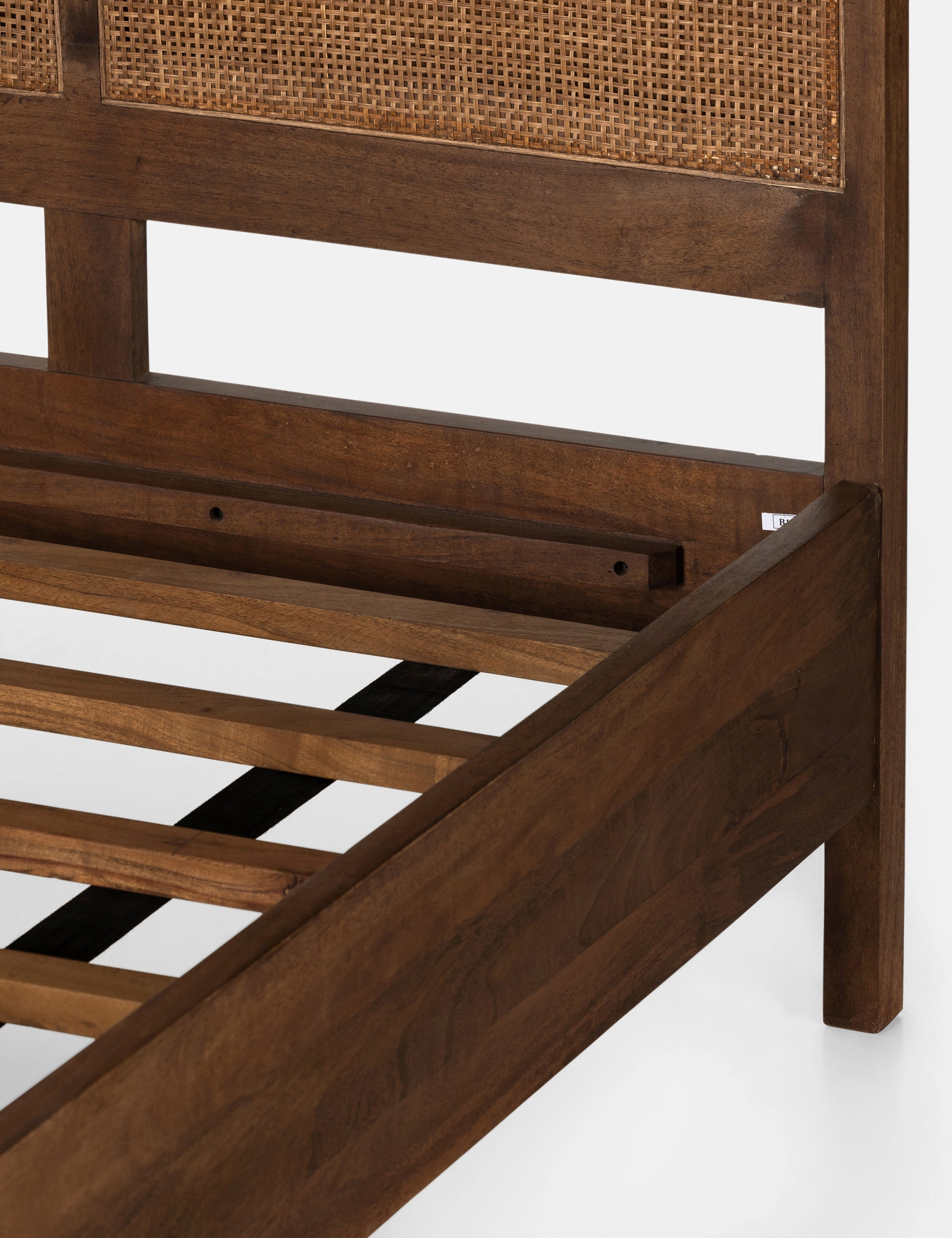 Hannah Platform Bed